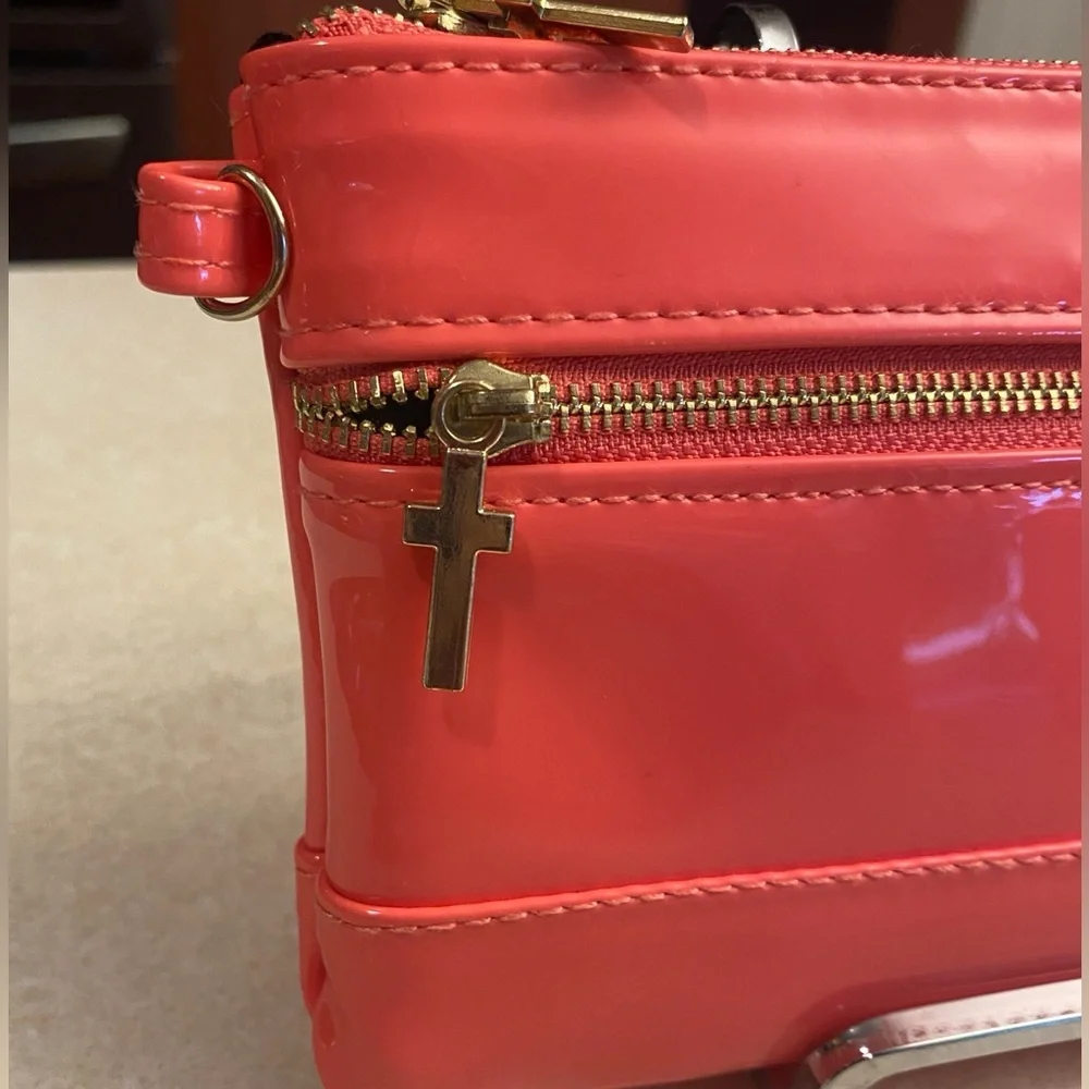 PURSE: Coral/Peach Patent Leather Pouch w/Golden Cross Charm Zipper Pulls, NWOT